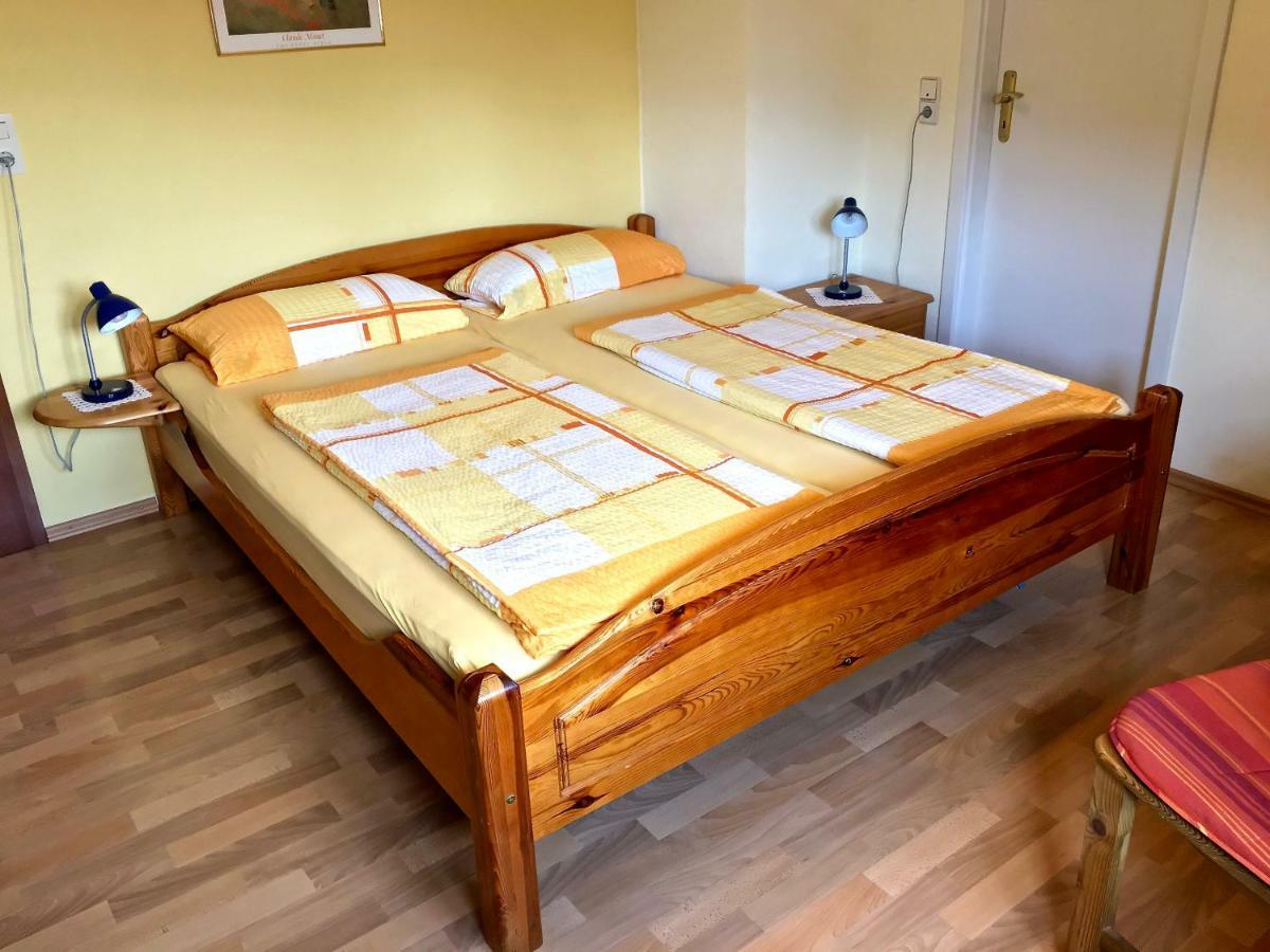 Gaestehaus Hoffmann Farschweiler Екстер'єр фото
