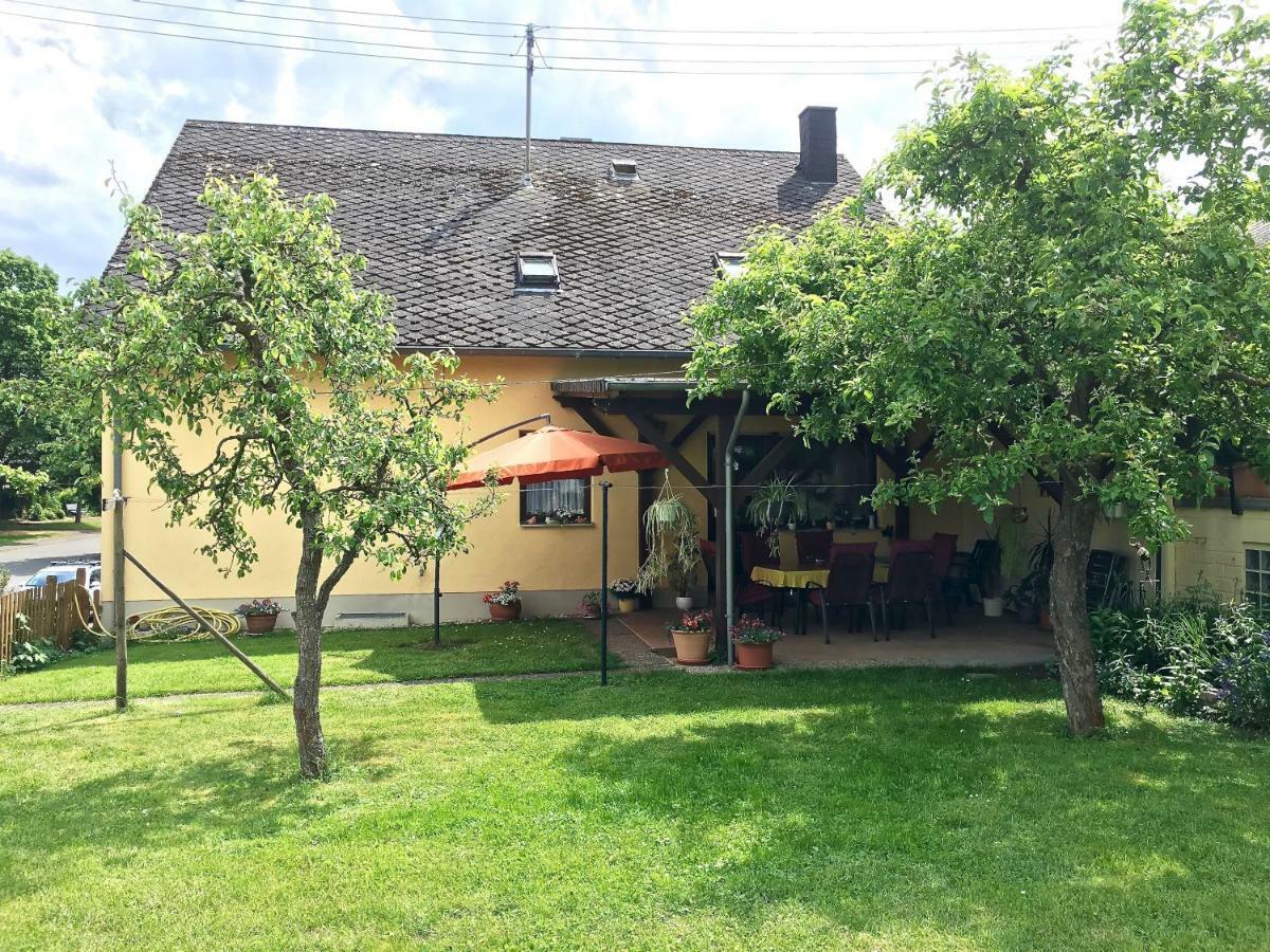 Gaestehaus Hoffmann Farschweiler Екстер'єр фото
